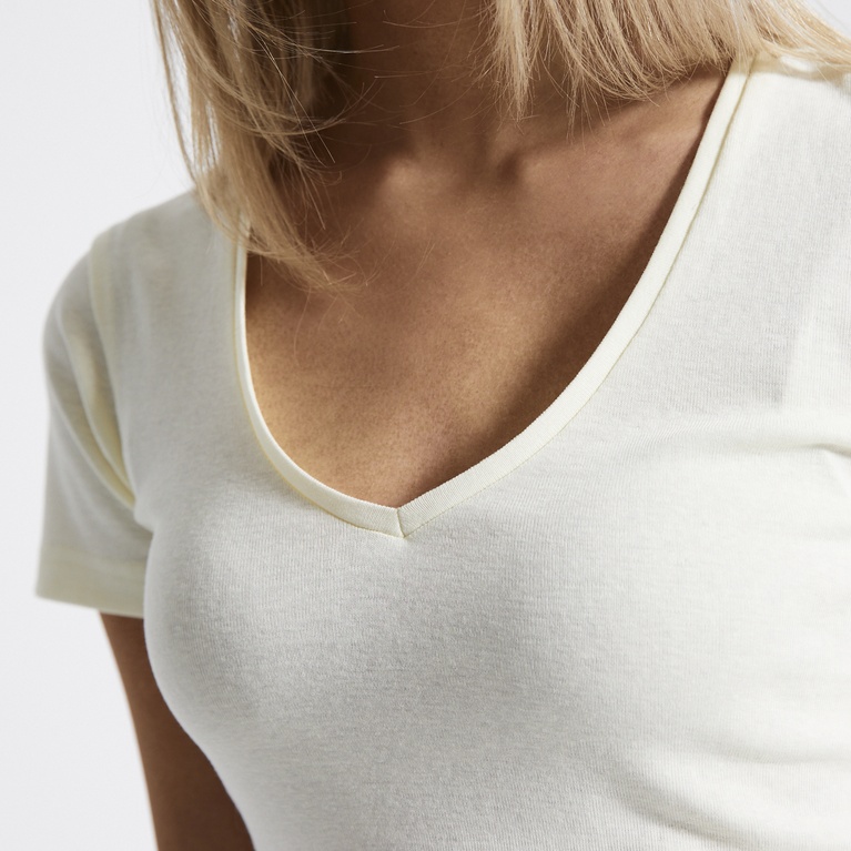 V-neck baby tee "Engla" Light Yellow